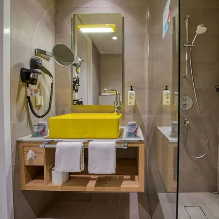 Vienna House Easy By Wyndham Amsterdam Airport Schiphol Otel 4*