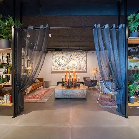 Vienna House Easy By Wyndham Amsterdam Airport Schiphol Отель 4*