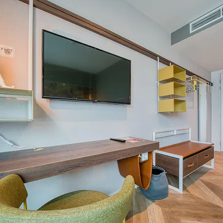 Vienna House Easy By Wyndham Amsterdam Airport Schiphol Hotel 4*