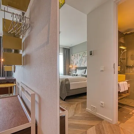 Vienna House Easy By Wyndham Amsterdam Airport Schiphol Hotel 4*