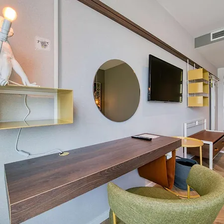 ホテル Vienna House Easy By Wyndham Amsterdam Airport Schiphol 4*